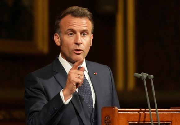 1 Tong Thong Macron Chau Au Can Giam Su Phu Thuoc Kep Vao My Va Trung Quoc