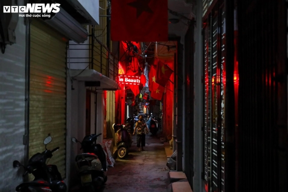 2 Cu Xa Khong Loi Thoat Bai Hoc Dau Xot Tu Vu Chay Doc Lap