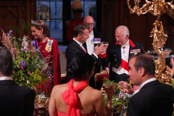 7 Tong Thong Macron Chau Au Can Giam Su Phu Thuoc Kep Vao My Va Trung Quoc