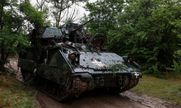 1 My Duyet Ban Hai Goi Vu Khi Cho Ukraine