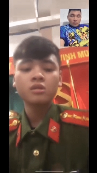 2 Nhieu Thanh Nien Ha Noi Sap Bay Ke Gia Danh Cong An Mat Hang Tram Trieu