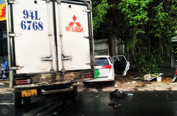 1 Tai Nan Lien Hoan Tren Quoc Lo 1 Mot Nguoi Tu Vong Nhieu Nguoi Bi Thuong