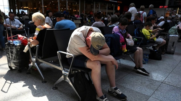 2 Hang Chuc Chuyen Bay Aeroflot Bi Huy Do Nghi Bi Tan Cong Mang Tu Nhom Hacker Ung Ho Ukraine