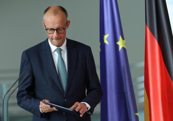 1 Thu Tuong Duc Merz Nen Kinh Te Duc Se Ganh Chiu Thiet Hai Nang Ne