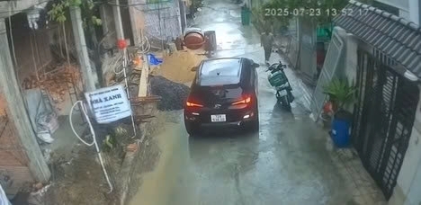 2 Kiem Diem Nu Can Bo Trong Video Xo Nga Xe May Cua Shipper O Tphcm