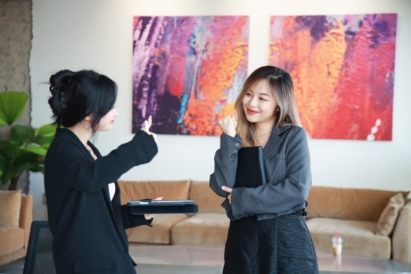 4 6 Cau Cua Mieng Sep Toi Dung De Thao Tung Nhan Vien