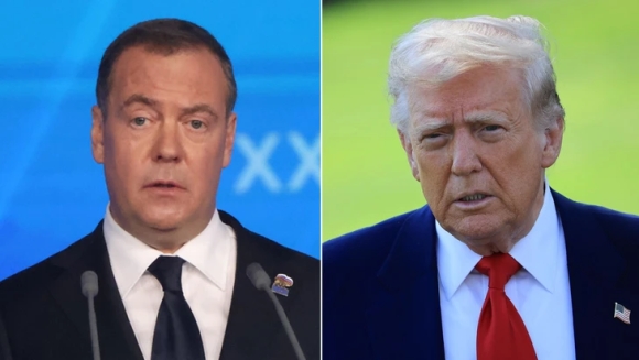1 Ong Trump Ra Lenh Trien Khai Tau Ngam Hat Nhan Dap Tra Binh Luan Cua Ong Medvedev