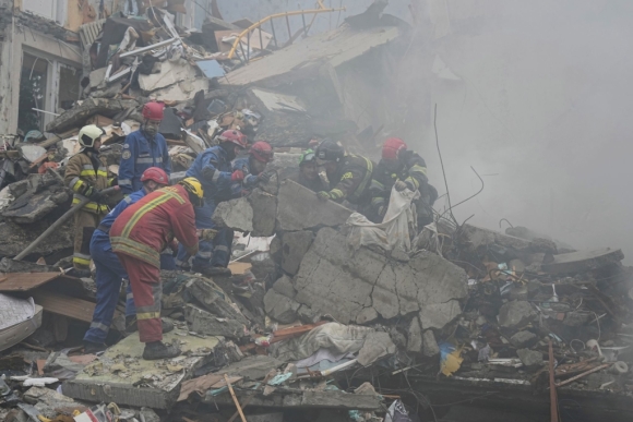 2 Khong Thang Noi Tren Chien Truong Nga Hen Ha Tan Cong Khung Bo Kyiv 31 Nguoi Chet Trong Do Co 5 Tre Em