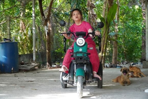 1 Chau Vua Thanh Thai Bi Bai Nao Vuot Len Nghich Canh