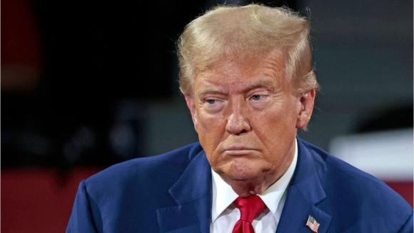 1 Sau Ngay 88 Trump Chi Con Hai Lua Chon Kho Khan