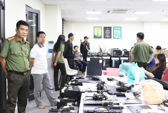 3 Triet Pha Nhom Lua Dao Mua Ban Tien Ao Xuyen Quoc Gia Quy Mo Hang Ti Usd