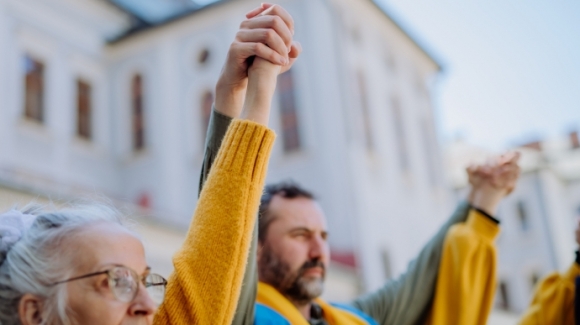 1 Bieu Tinh Phan Doi Putin Tai Alaska Truoc Them Hoi Nghi Thuong Dinh Trump Putin