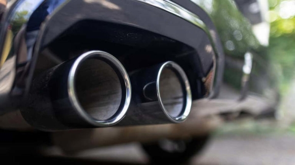 1 My Huy Bo Ke Hoach Cam Xe Dong Co Dot Trong Tac Dong Den Nguoi Tieu Dung Va Nha San Xuat