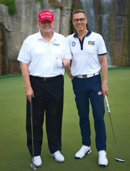 2 Tong Thong Phan Lan Khien Ong Trump Tu Bo De Xuat Chia Lanh Tho Ukraine