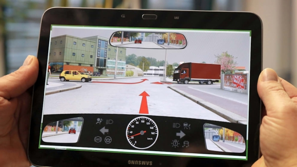 2 Gian Lan Thi Bang Lai Xe Tang Vot Ke Gia Mao Va Tai Nghe Tinh Vi Hoanh Hanh Tai Duc