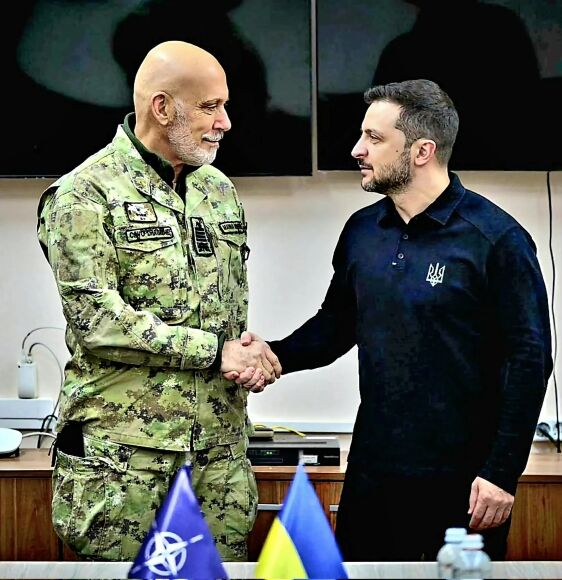 2 Ukraina Ky Niem Ngay Doc Lap Lan Song Chuc Mung Tu Khap Noi Tren The Gioi