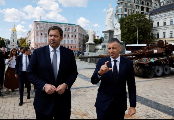 2 Duc Cam Ket Vien Tro Quan Su 9 Ty Euro Moi Nam Cho Ukraine Khang Dinh Su Ung Ho Kien Dinh