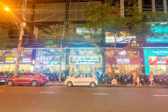 2 Hang Hieu Gia Re Tran Ngap Nha Trang Tui Gucci Dong Ho Rolex Gia Chi Bang 5 Hang Xin