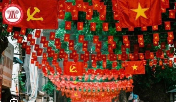 5 Duyet Binh Ngay Xua Va Ngay Nay Mot Tam Guong Phan Chieu Ca Dan Toc