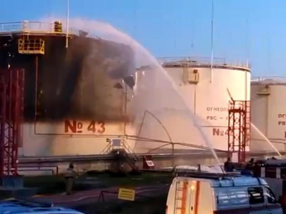 1 Ukraine Tan Cong Hai Nha May Loc Dau Cua Nga Gay Thiet Hai Nang Ne