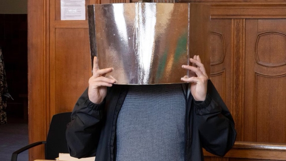 1 Nguoi Song Dua Vao Tro Cap Xa Hoi O Duc Chi 300000 Euro Mua Ma Tuy