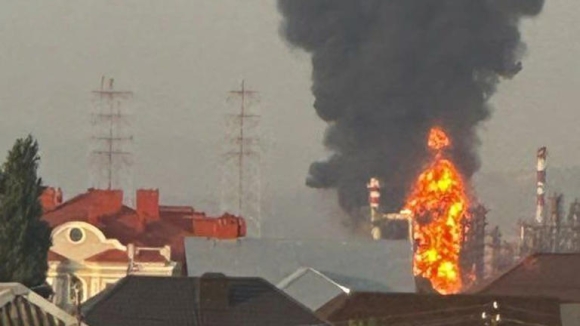 2 Ukraine Gia Tang Tan Cong Vao Nganh Dau Mo Cua Nga Gay Thiet Hai Lon