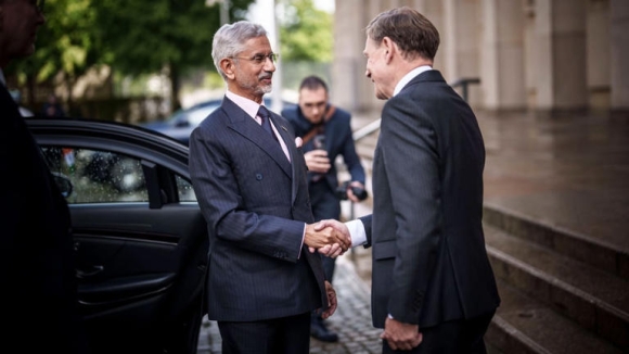 2 Duc Doi Mat Tinh The Kho Xu An Do Phot Lo Ap Luc My Tiep Tuc Nhap Khau Dau Nga