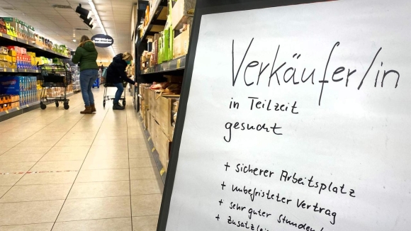 1 Nuoc Duc Lap Ky Luc Moi Gan 41 Nguoi Lao Dong Chon Lam Viec Ban Thoi Gian