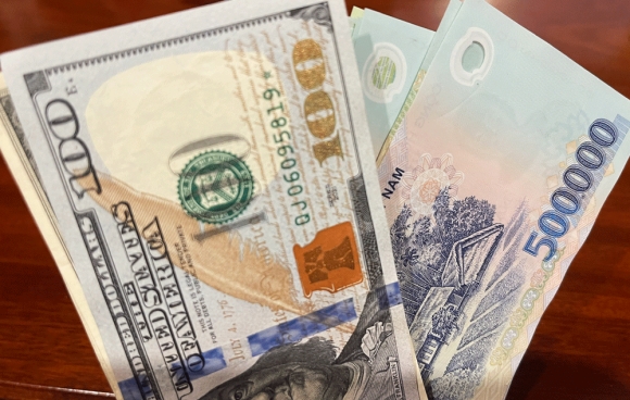 1 Ty Gia Usd Hom Nay 39 Tang Manh Tren Thi Truong Tu Do