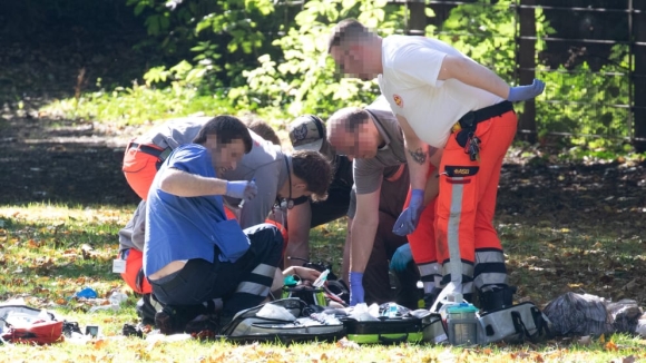 1 Nam Sinh 17 Tuoi Dam Giao Vien Trong Thuong Tai Truong Cao Dang Nghe O Duc Bi Canh Sat Ban Chet