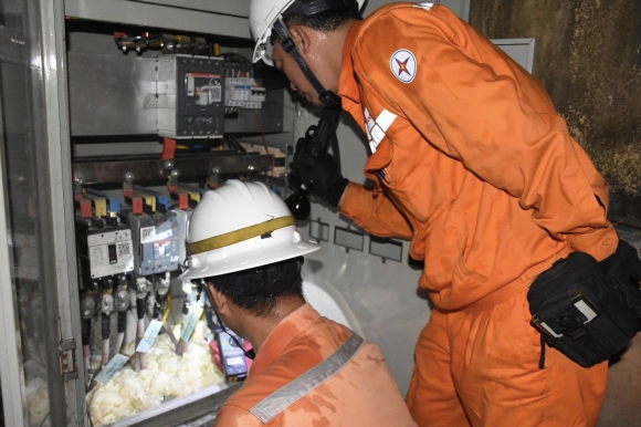 2 Tien Dien Thang 8 Tang Vot Dan Hoi Mua Nhieu Mat Dien Sao Hoa Don Van Cao