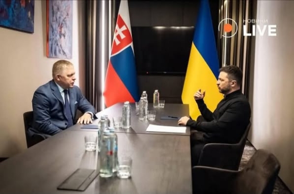 1 Slovakia Bat Den Xanh Cho Ukraine Gia Nhap Eu Thu Tuong Fico Cam Ket Hop Tac Nang Luong