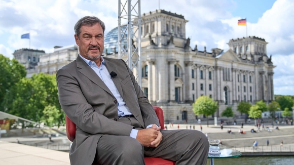 1 Thong Doc Bayern De Xuat Dua Dan Ong Ukraine Ve Nuoc Nhap Ngu Phan Doi Quan Doi Duc Tham Chien