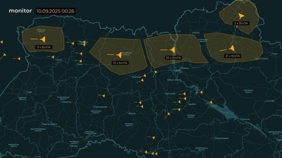 1 Ba Lan Xac Nhan May Bay Khong Nguoi Lai Nga Xam Nhap Khong Phan Tiem Kich Duoc Dieu Dong Danh Chan