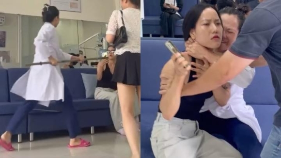 3 Tam Giu Hinh Su Chu Co So Nha Khoa Tuyet Chinh Hanh Hung Khach Hang