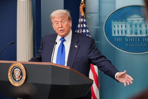 1 Ong Trump Chinh Thuc Tuyen Bo San Sang Trung Phat Nga