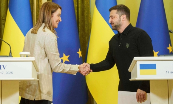 1 Ukraine Sap Nhan Ten Lua Patriot Himars Mua Bang Tien Chau Au