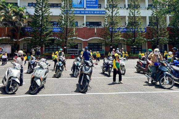 1 Sau Vu To Thuc Pham Kem Chat Luong Truong Tieu Hoc Bat Ngo Tam Dung Bua An Ban Tru