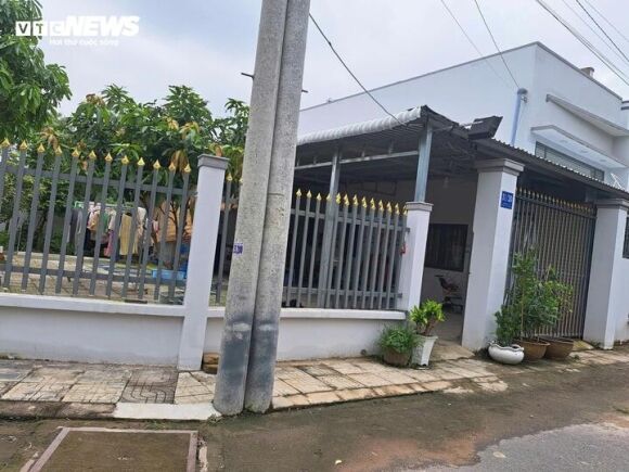 4 Vu Xay Nham Nha Tren Dat Nguoi Khac O Tphcm Chu Nha Se Thue Than Den Di Doi