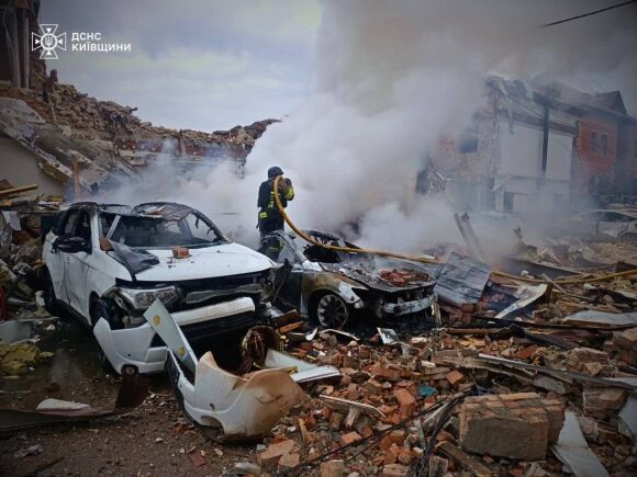 2 Ukraine Kien Cuong Doi Mat Dem Kinh Hoang Toi Ac Nga Va Su Phan No Toan Cau