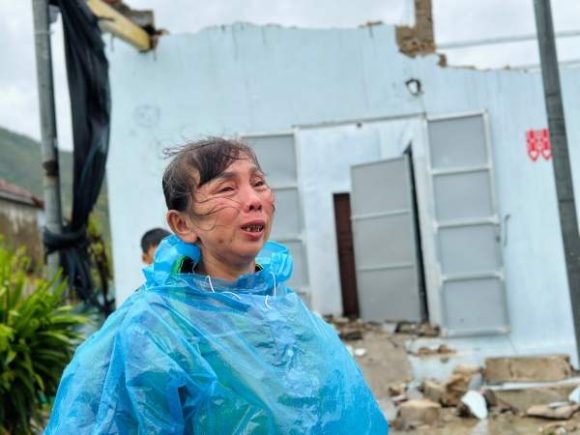 2 Hai Tran Bao Trong 1 Thang Nguoi Dan Ha Tinh Kiet Que Khoc Nghen Giua Can Nha Do Nat