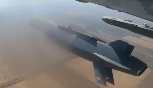 1 Ukraine Dung Ten Lua Cay Nha La Vuon Tan Cong Co So Dien Tu Quan Trong Cua Nga