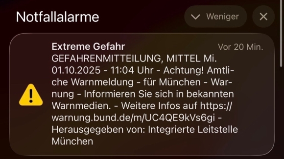 3 Le Hoi Bia Oktoberfest Dong Cua Khan Cap Vi De Doa Danh Bom