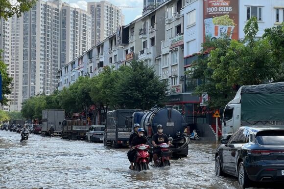1 Vi Sao Nhieu Khu Biet Thu Trieu Do Van Ngap Du Ha Noi Khong Con Mua