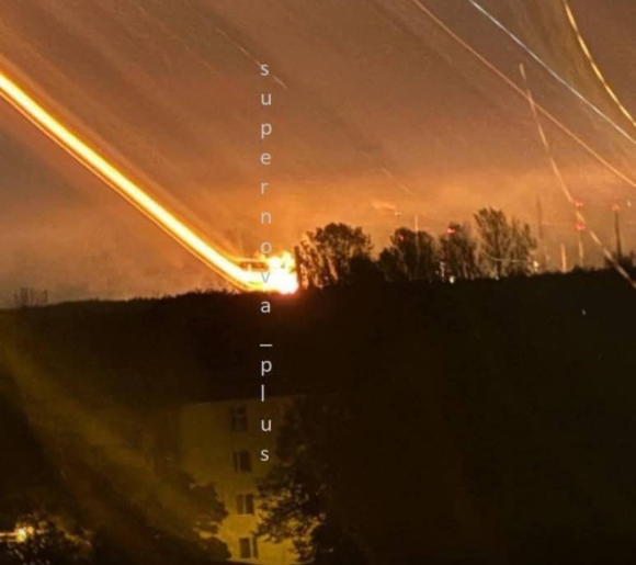 2 Ukraine Chuyen Huong Tan Cong Tu Nha May Loc Dau Den Cac Gieng Khai Thac Dau Cua Nga