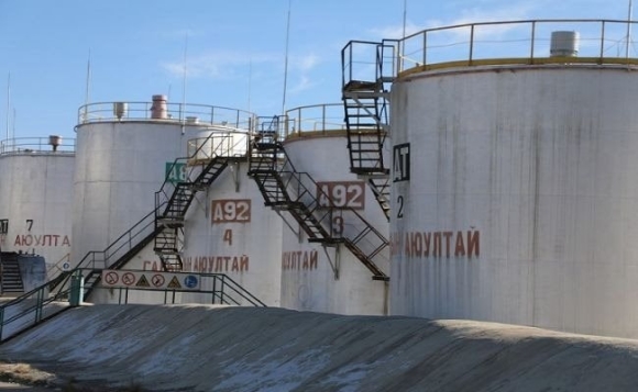 1 Nga Tiep Tuc Cam Xuat Khau Xang Dau Trung Quoc Chop Thoi Co Tiep Can Khach Hang Ruot Cua Moscow Cam Ket Cung Cap Khoi Luong Lon