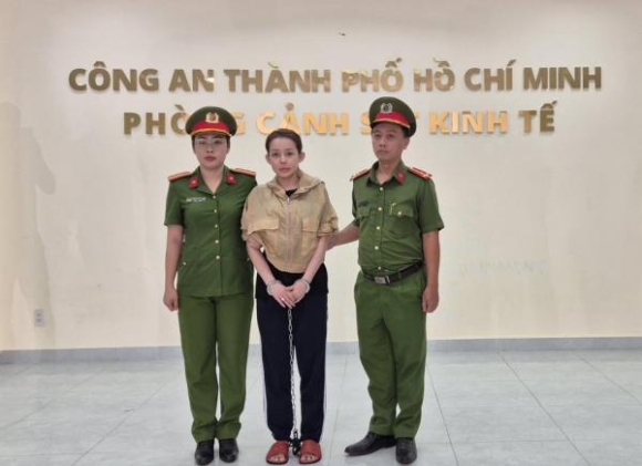 1 Ngan 98 Do Loi Cho Nguoi Khac Canh Sat Lat Tay Chieu Giau Dong Tien Tram Ty