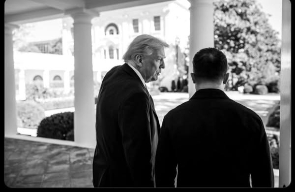 1 Trump Bi To Hanh Xu Tho Lo Ep Buoc Zelensky Chap Nhan Dieu Khoan Dau Hang Cua Putin Tai Phong Bau Duc