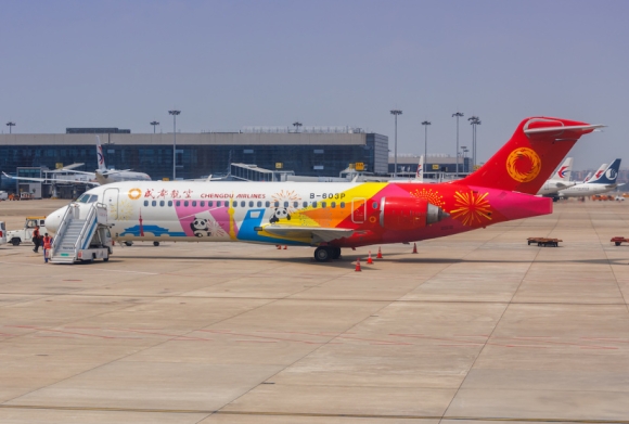 1 Vietjet Air Ngung Su Dung May Bay Comac C909 Cua Trung Quoc Sau 6 Thang