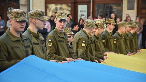 1 Lien Minh Cducsu De Xuat Han Che Dong Nguoi Ukraine Tre Tuoi Nhap Canh Duc